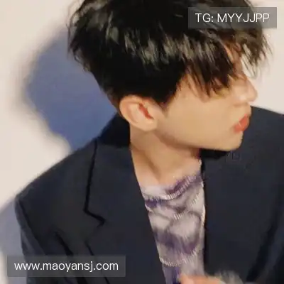 尹闻总